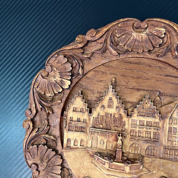 Handcrafted Wood Resin 3D Carved Wall Plaque Plate Frankfurt a. Main Germany - Picture 3 of 8